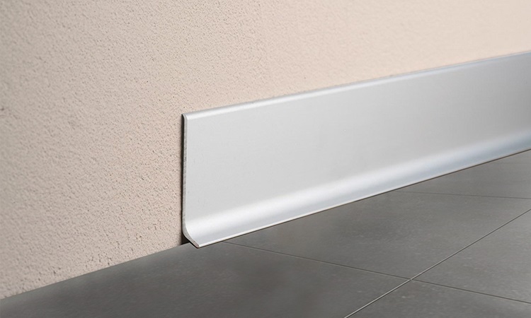 SKIRTING BOARDS